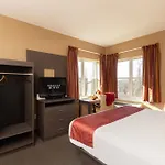 Brinton Suites